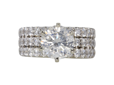 Clarity Enhanced 2.69 CT Round Cut Bridal Set Ring, J, I2 Clarity Enhanced 2.69 CT Round Cut Bridal Set Ring, J, I2